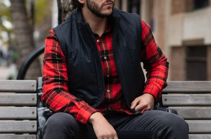 Easy methods to Fashion Males’s Plaid Flannels for Fall Look